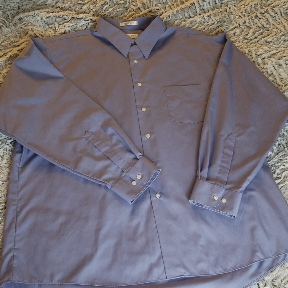Vanheusen Dress Shirt light weight